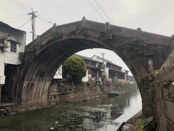 寶安區(qū)婚姻律師講解起訴離婚要花多少錢(qián)？由誰(shuí)來(lái)出？